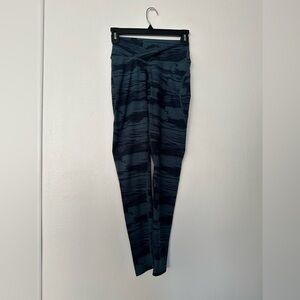 Alphalete leggings